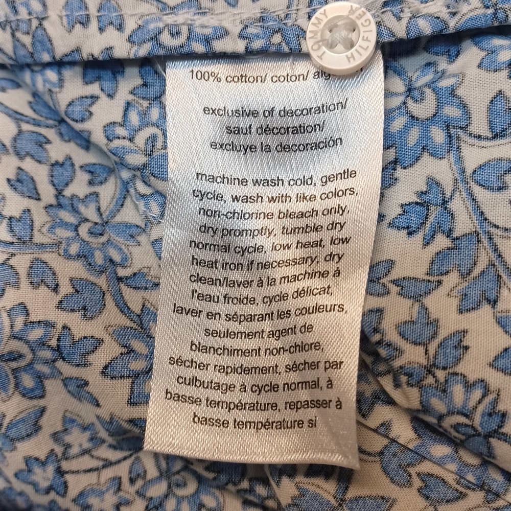 TOMMY HILFIGER SIZE M. Blue Floral wome.'s Shirt - Picture 10 of 12